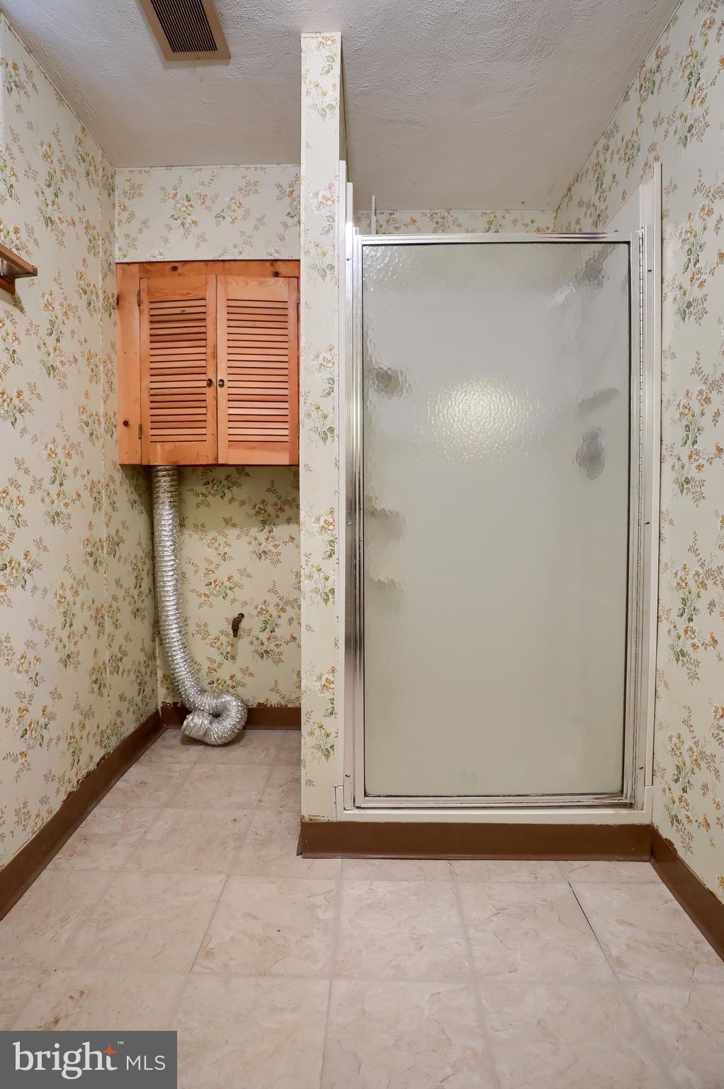 2480 Cedar Road York, PA 17408 - Photo 21 of 28