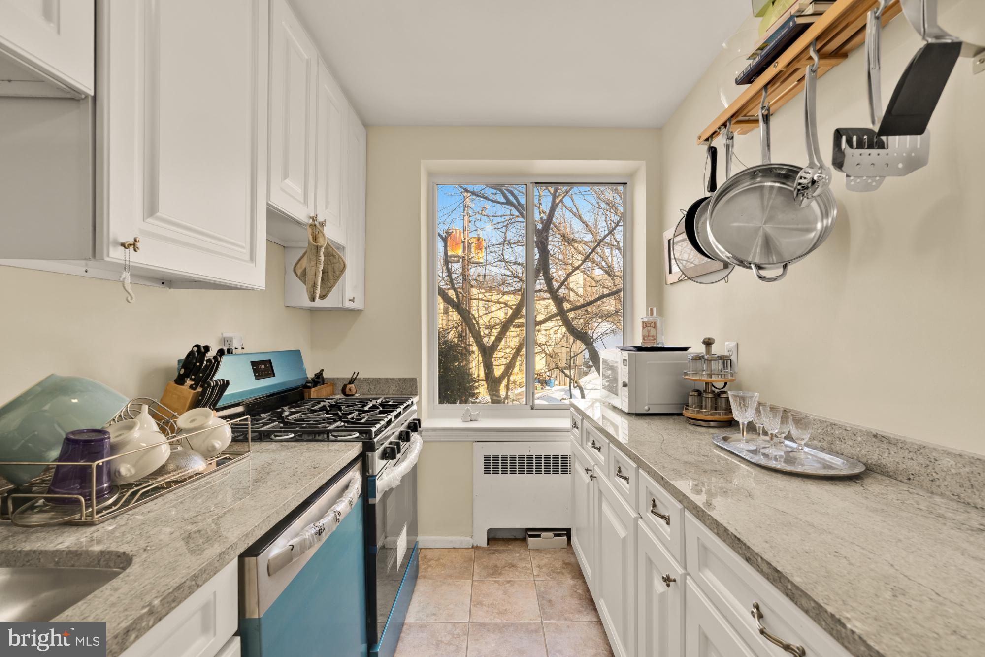 4100 W Street Northwest, Unit 308 Washington, DC 20007 - Photo 3 of 31