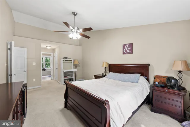 $3,850 | 11982 Mojave Lane, Woodbridge, VA 22192