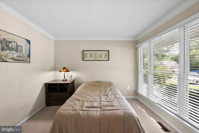 $3,850 | 11982 Mojave Lane, Woodbridge, VA 22192