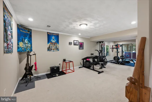 $3,850 | 11982 Mojave Lane, Woodbridge, VA 22192