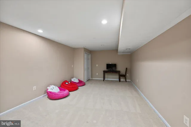 $3,850 | 11982 Mojave Lane, Woodbridge, VA 22192