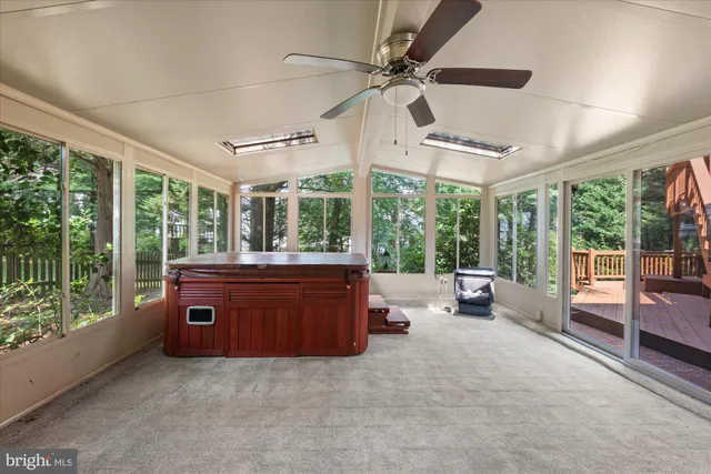 $3,850 | 11982 Mojave Lane, Woodbridge, VA 22192