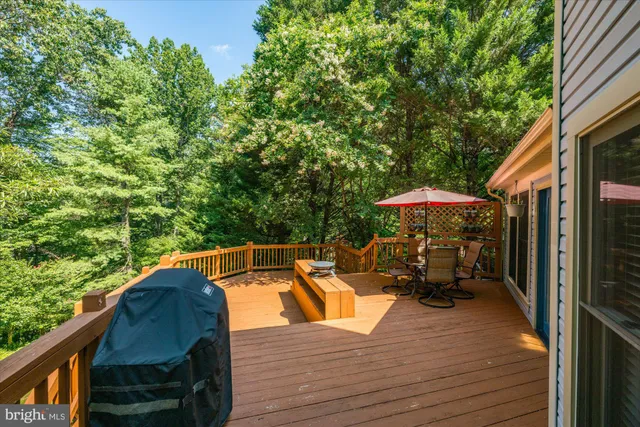 $3,850 | 11982 Mojave Lane, Woodbridge, VA 22192