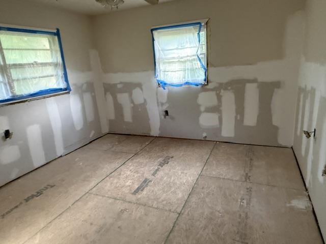 214 Dana Road Hendersonville, NC 28792 - Photo 21 of 46 Gallery Image 21