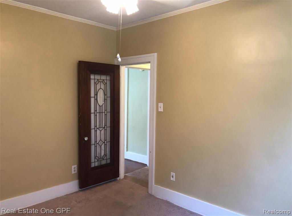 971 Fisher Road Grosse Pointe, MI 48230 - Photo 6 of 36
