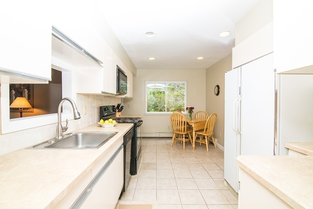 88 Travis Road Holliston, MA 01746 - Photo 12 of 30 Gallery Image 12