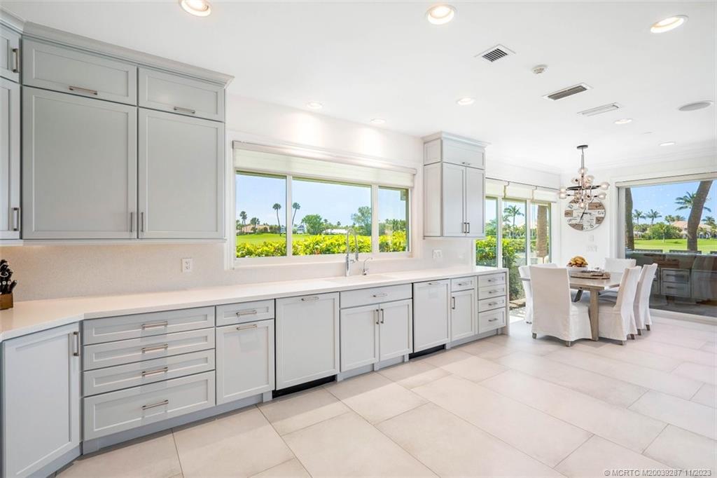 2160 Golfview Lane Stuart, FL 34996 - Photo 15 of 97