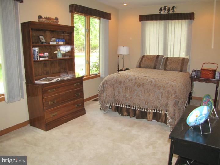 129 Hopewell Road Marlton, NJ 08053 - Photo 17 of 25 Bedroom 3