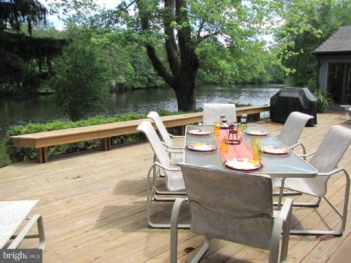 129 Hopewell Road Marlton, NJ 08053 - Photo 18 of 25 Deck
