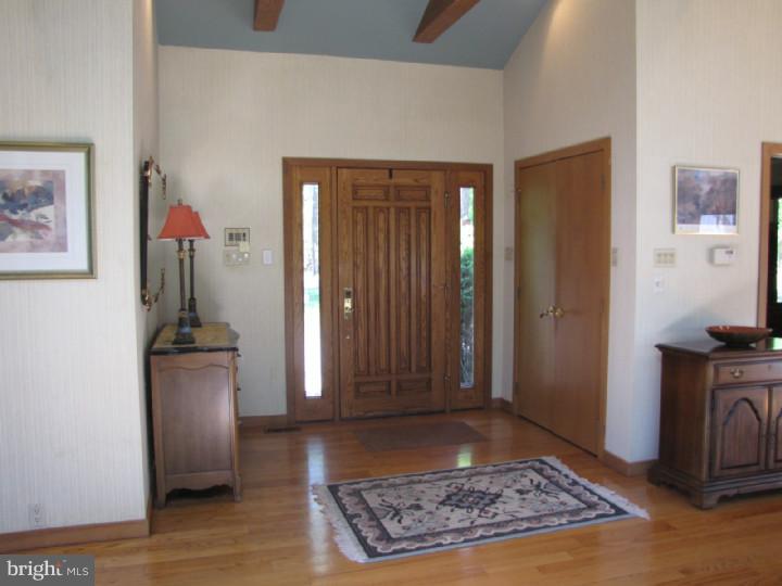 129 Hopewell Road Marlton, NJ 08053 - Photo 4 of 25 Foyer
