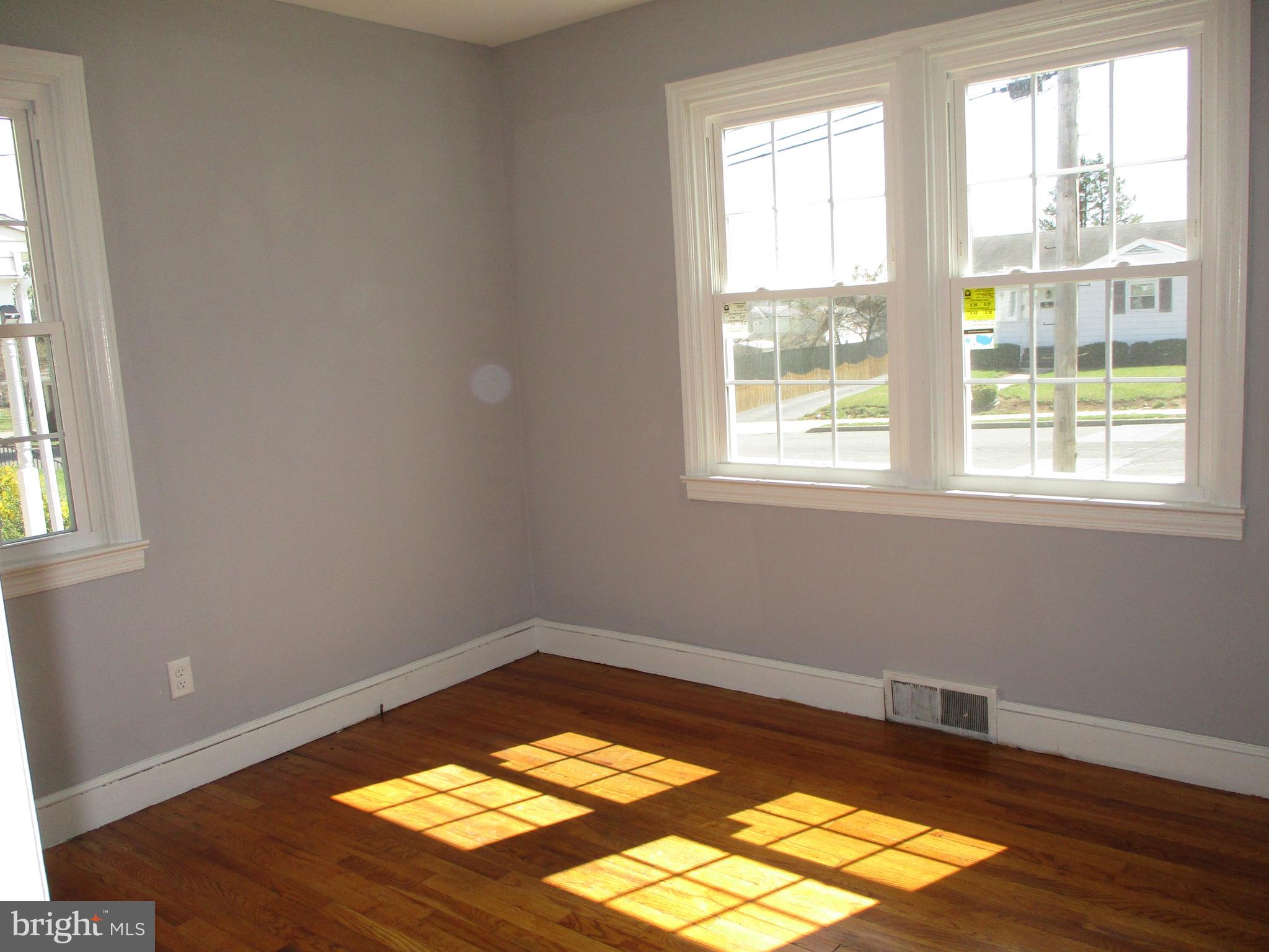 349 Devonshire Road Hagerstown, MD 21740 - Photo 9 of 16 BEDROOM