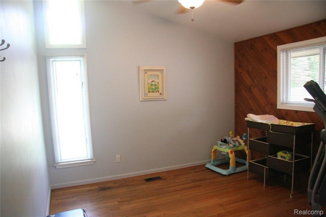 4887 Freer Street Rochester, MI 48306 - Photo 22 of 36 22 Bedroom 2.JPG