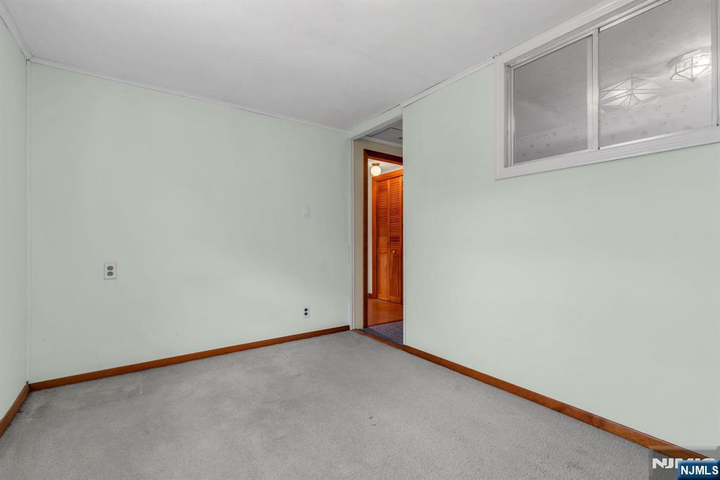 306 Highland Street Cresskill, NJ 07626 - Photo 17 of 23