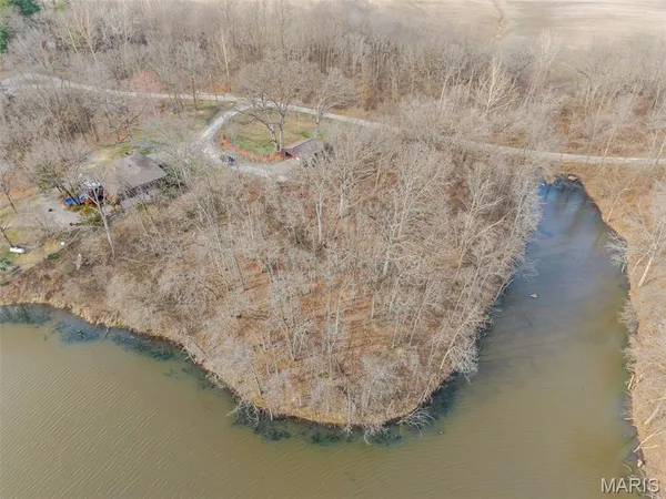 $29,900 | 0 Crystal Cove, Brighton, IL 62012
