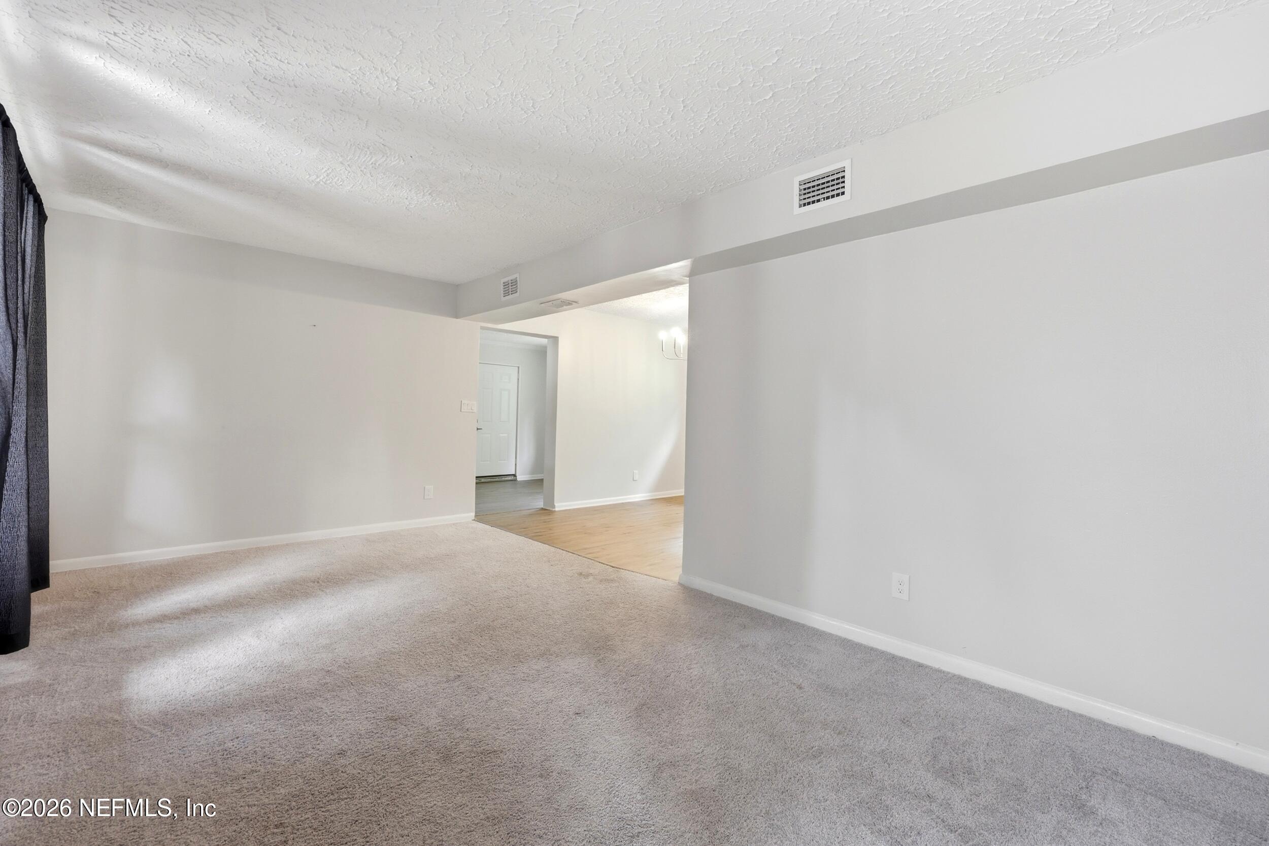 7067 Clovis Road Jacksonville, FL 32205 - Photo 5 of 23 the real estateographers_005