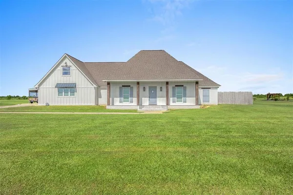 $649,000 | 1762 Ardoin Road, Iowa, LA 70647