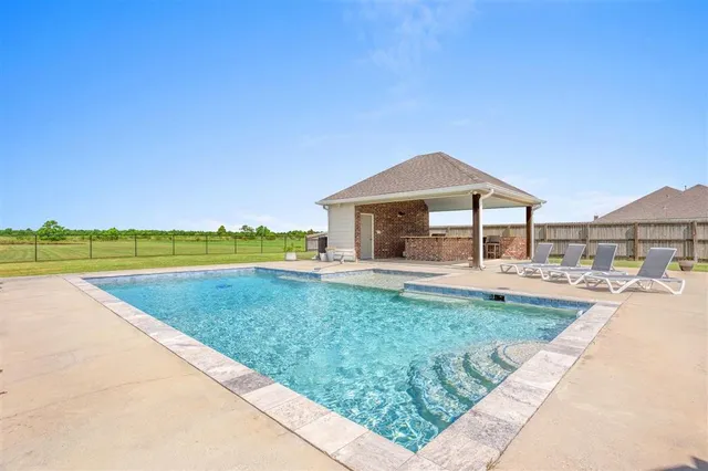 $665,000 | 1762 Ardoin Road, Iowa, LA 70647