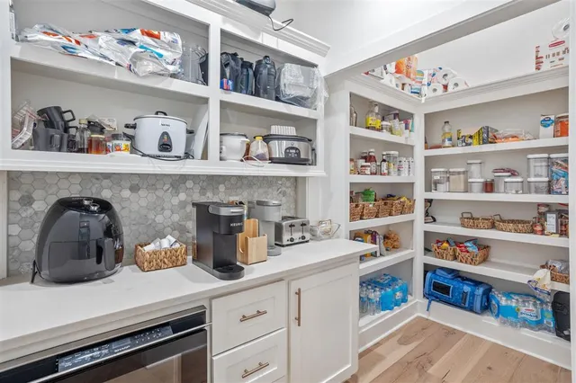 $665,000 | 1762 Ardoin Road, Iowa, LA 70647