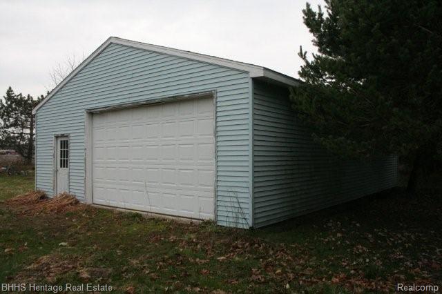 4690 West Bruff Road Fowlerville, MI 48836 - Photo 4 of 16 Pole Barn