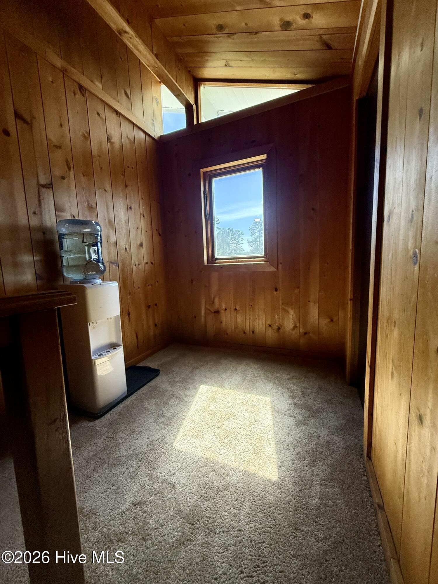 115 Gumberry Road Ayden, NC 28513 - Photo 13 of 22 Upstairs foyer area
