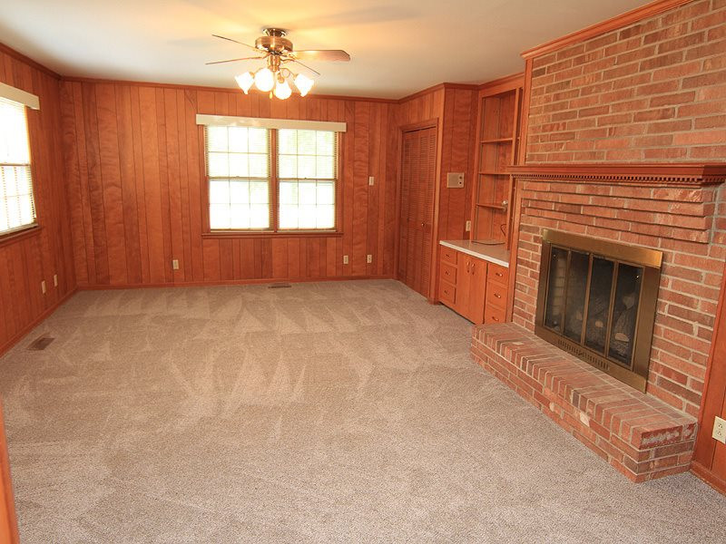 4405 Holt School Road Durham, NC 27704 - Photo 5 of 14 Family Room