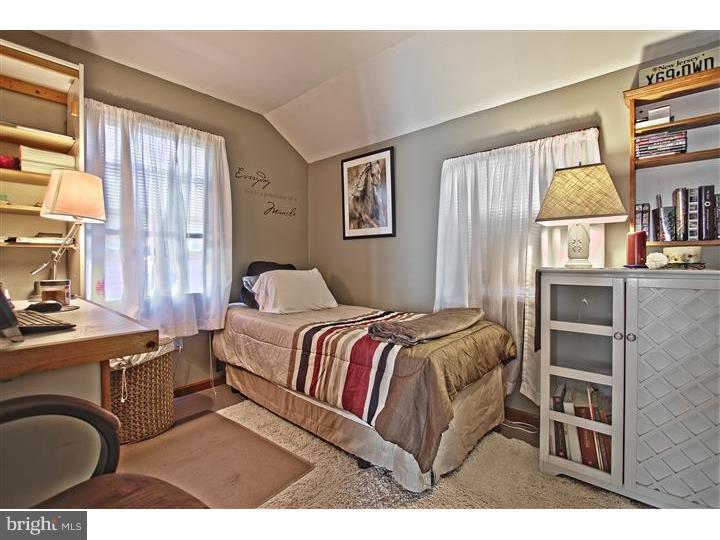 85 Groveville Road Trenton, NJ 08620 - Photo 17 of 23 Bedroom 3