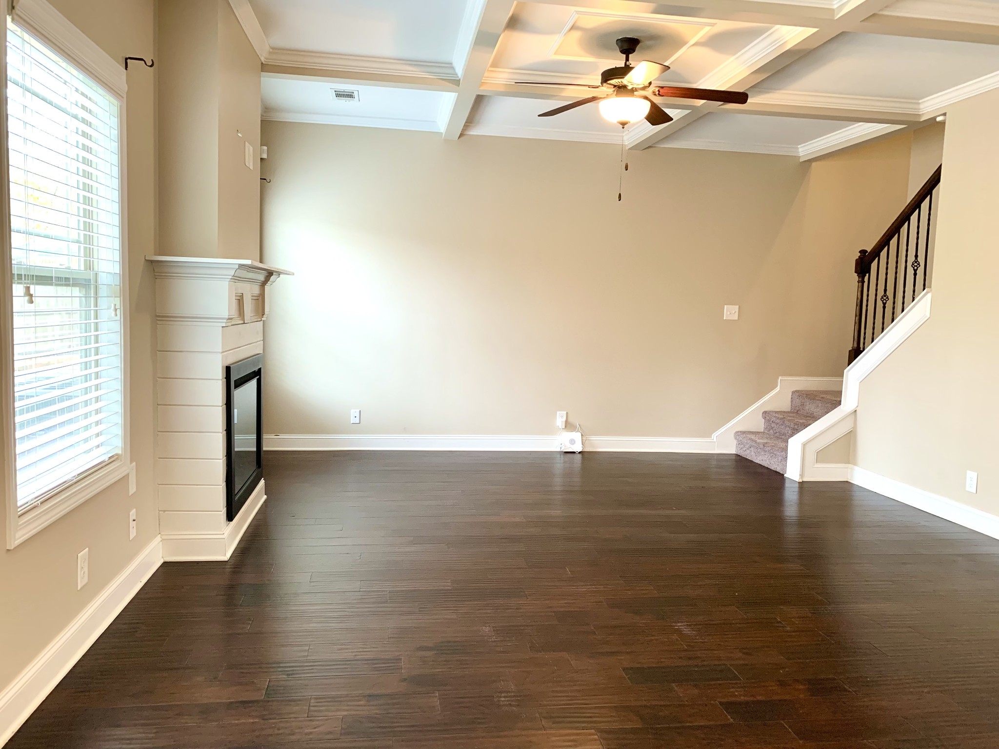 117 Blue Hole Road Clarksville, TN 37042 - Photo 4 of 38