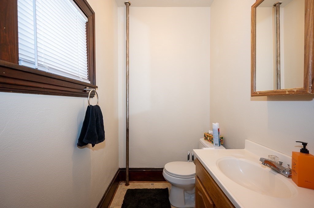 104 1/2 Rodney Street Worcester, MA 01605 - Photo 11 of 25
