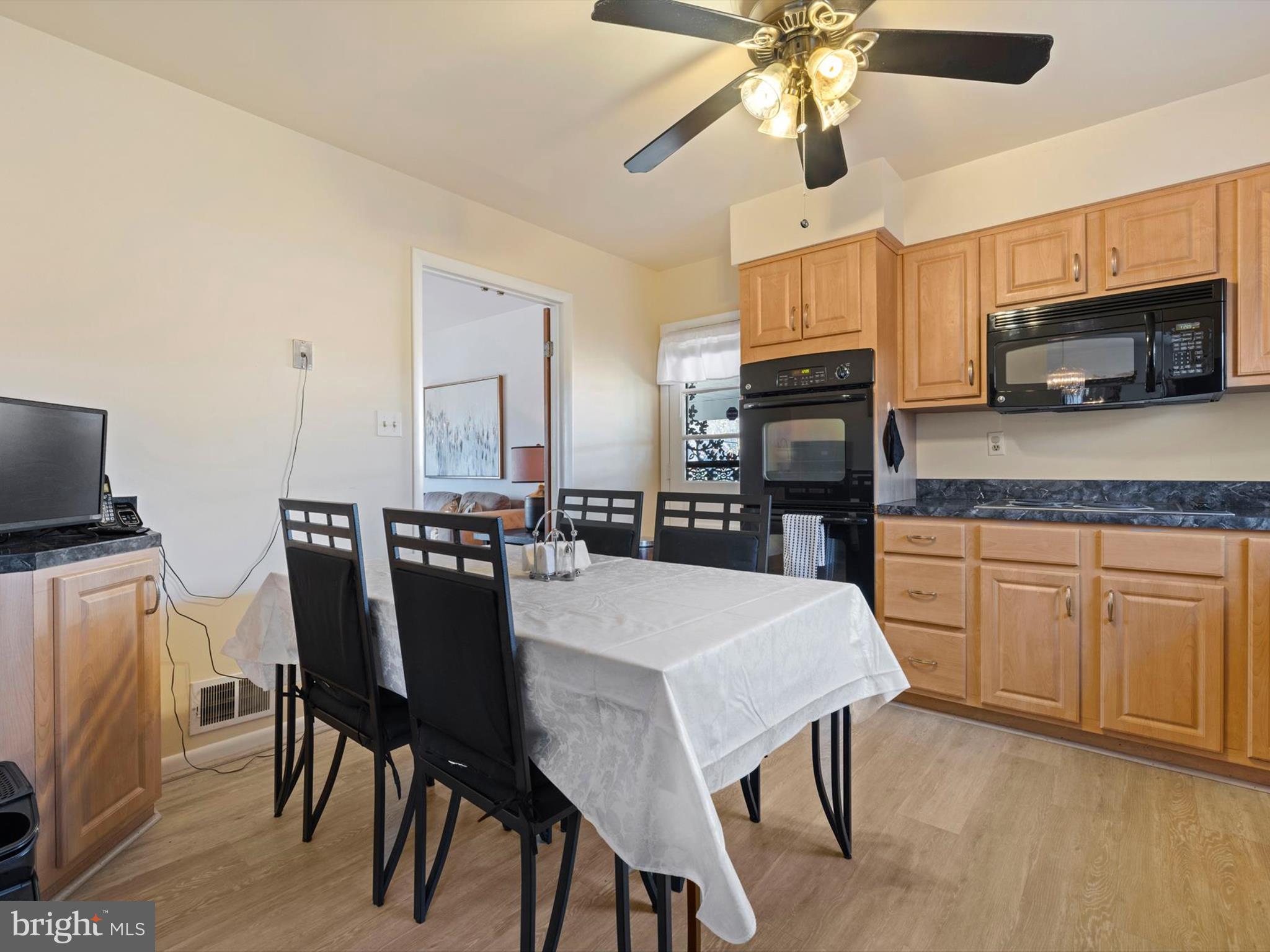 9610 Kisconko Road Fort Washington, MD 20744 - Photo 13 of 46