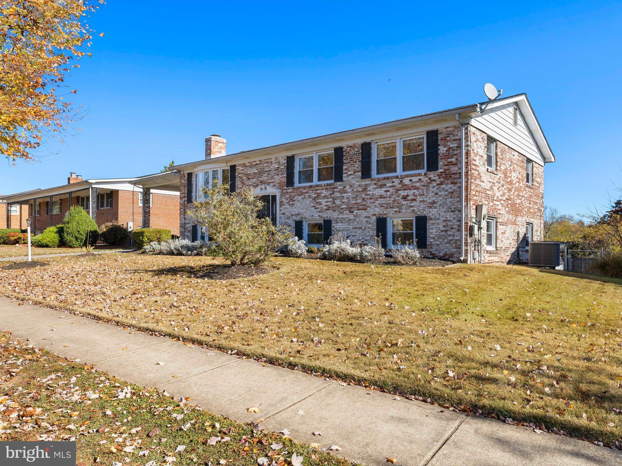 9610 Kisconko Road Fort Washington, MD 20744 - Photo 3 of 46