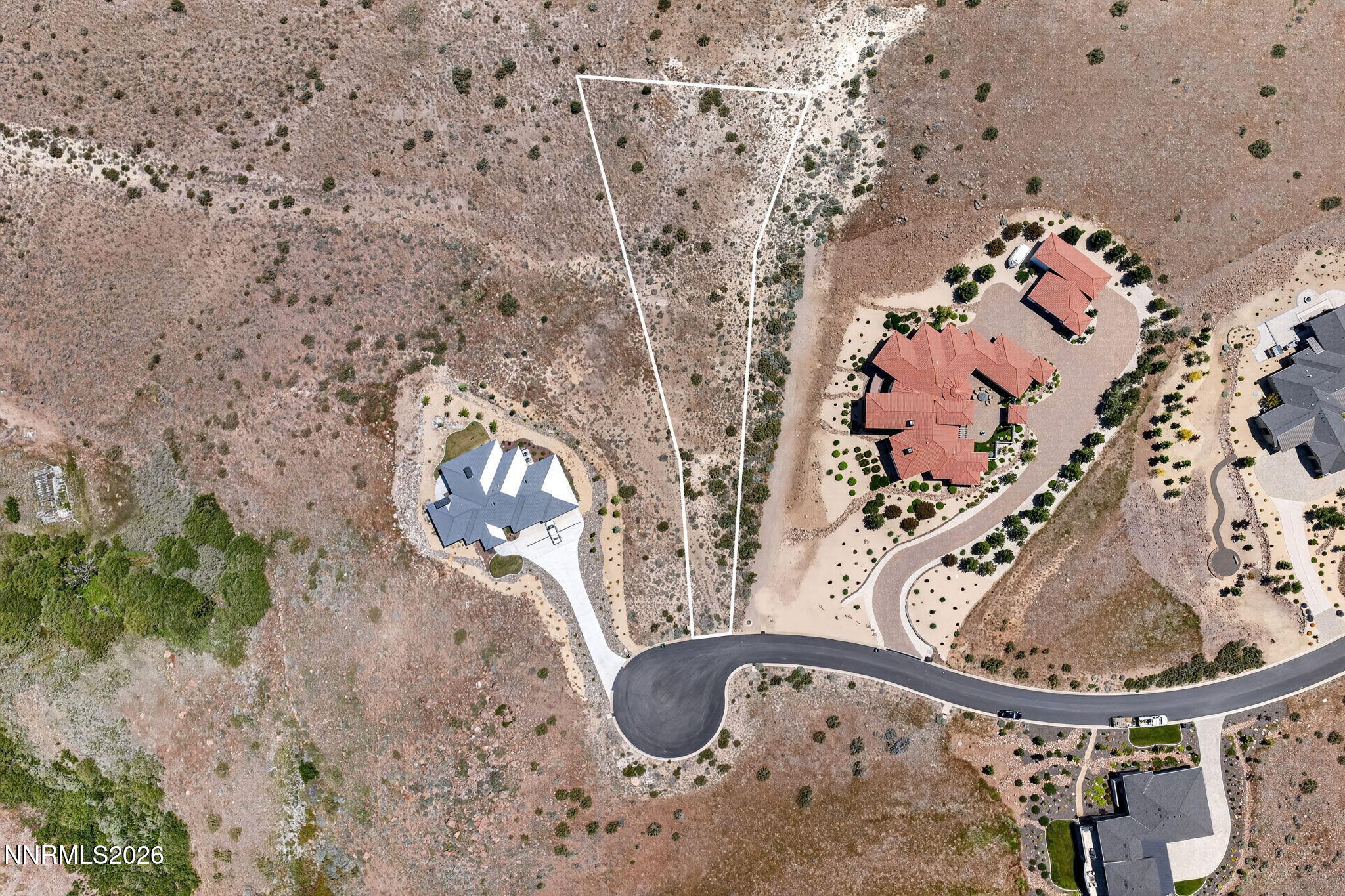 4170 Spotted Eagle Court, Unit 2735 Reno, NV 89511 - Photo 2 of 44 57-web-or-mls-DJI_20260602130814_0032_D