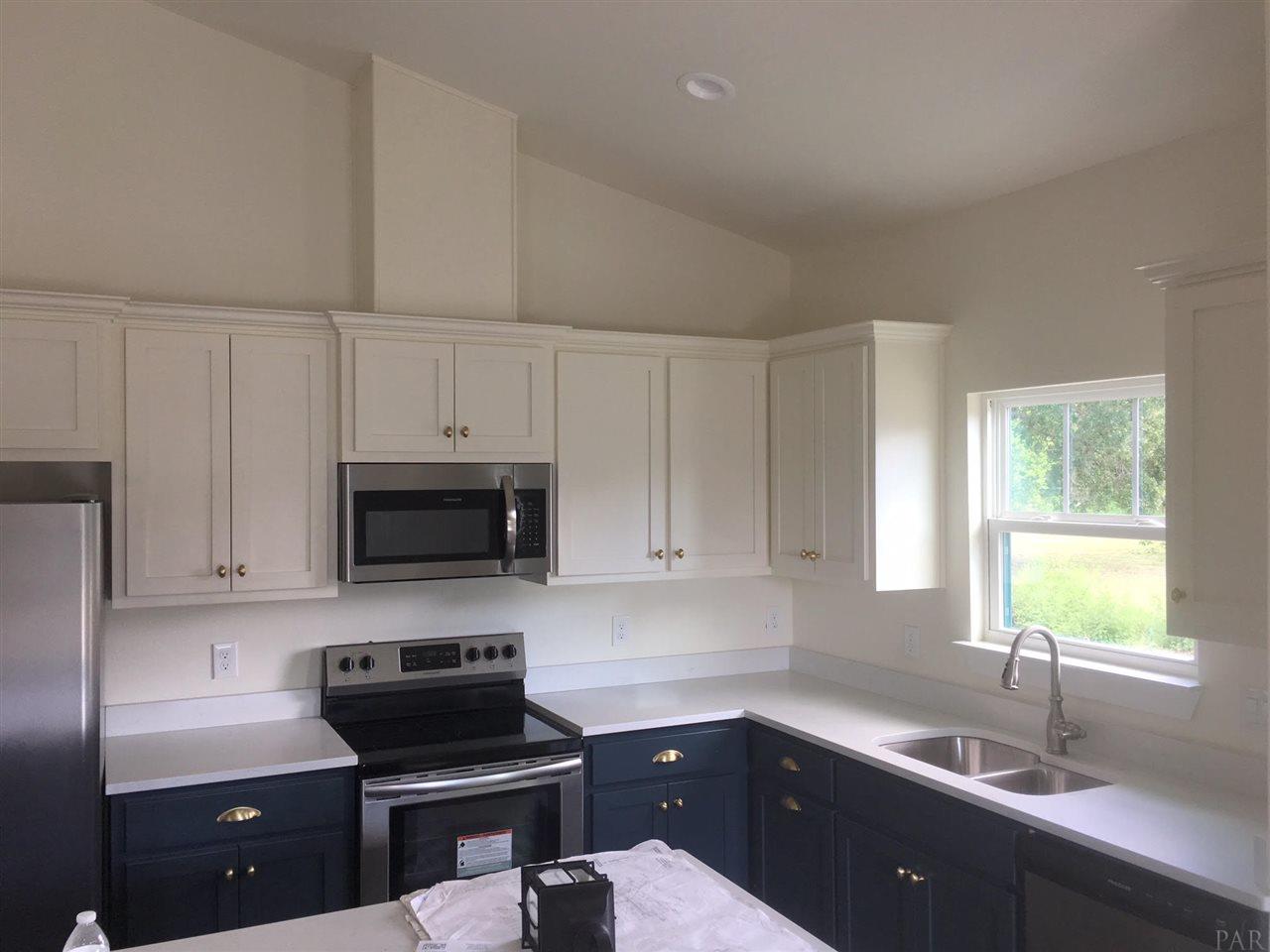 5414 Arrowhead Road Pensacola, FL 32507 - Photo 3 of 8 Gallery Image 3