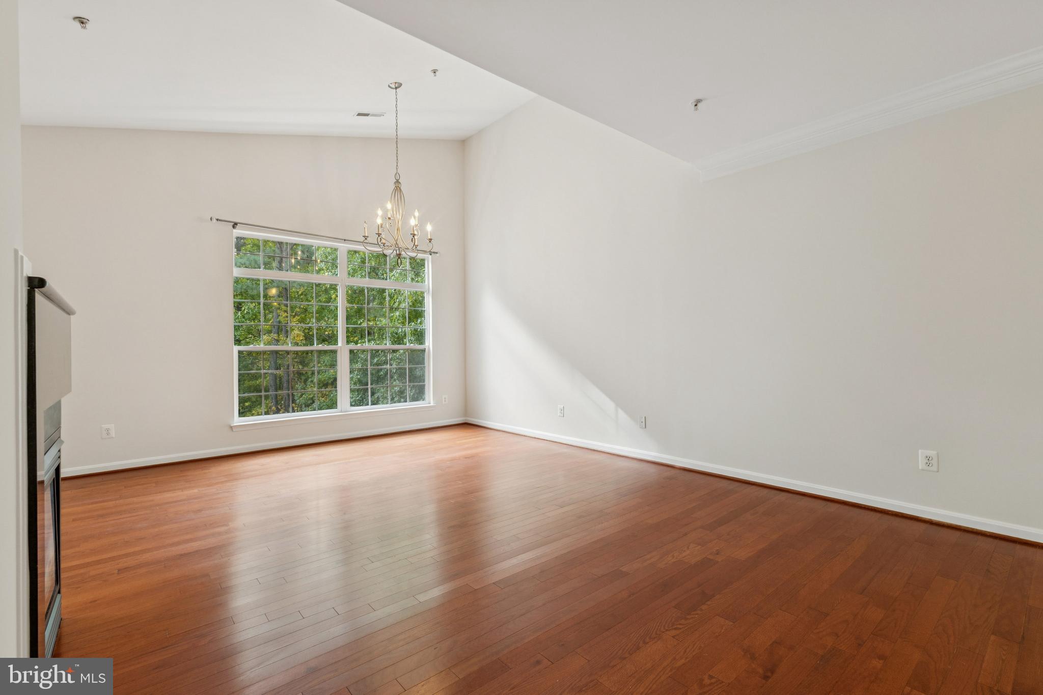 1371 Schooner Loop, Unit 1371 Solomons, MD 20688 - Photo 19 of 38 Family Room