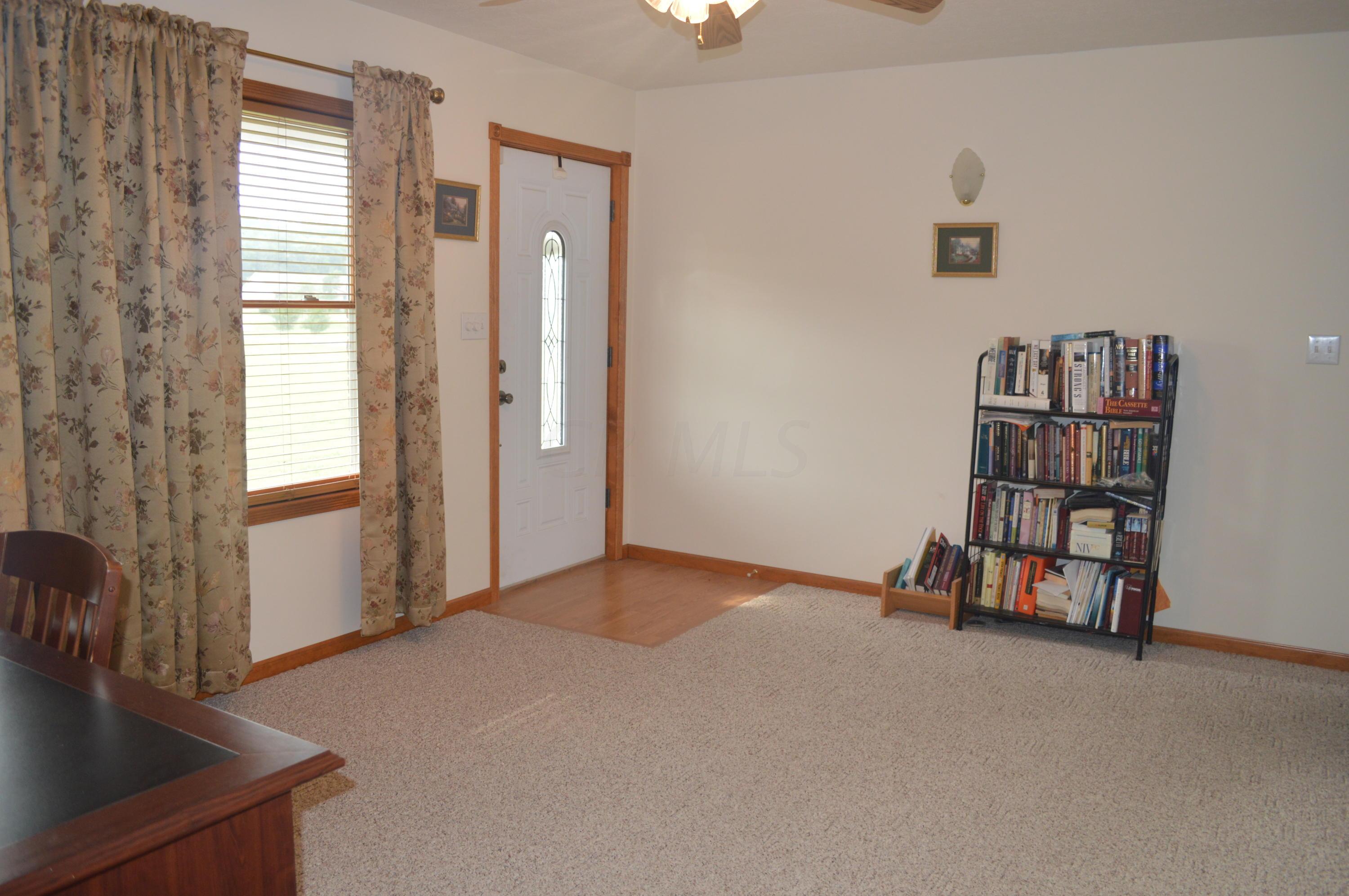 30194 Orr Road Circleville, OH 43113 - Photo 7 of 37 Gallery Image 7