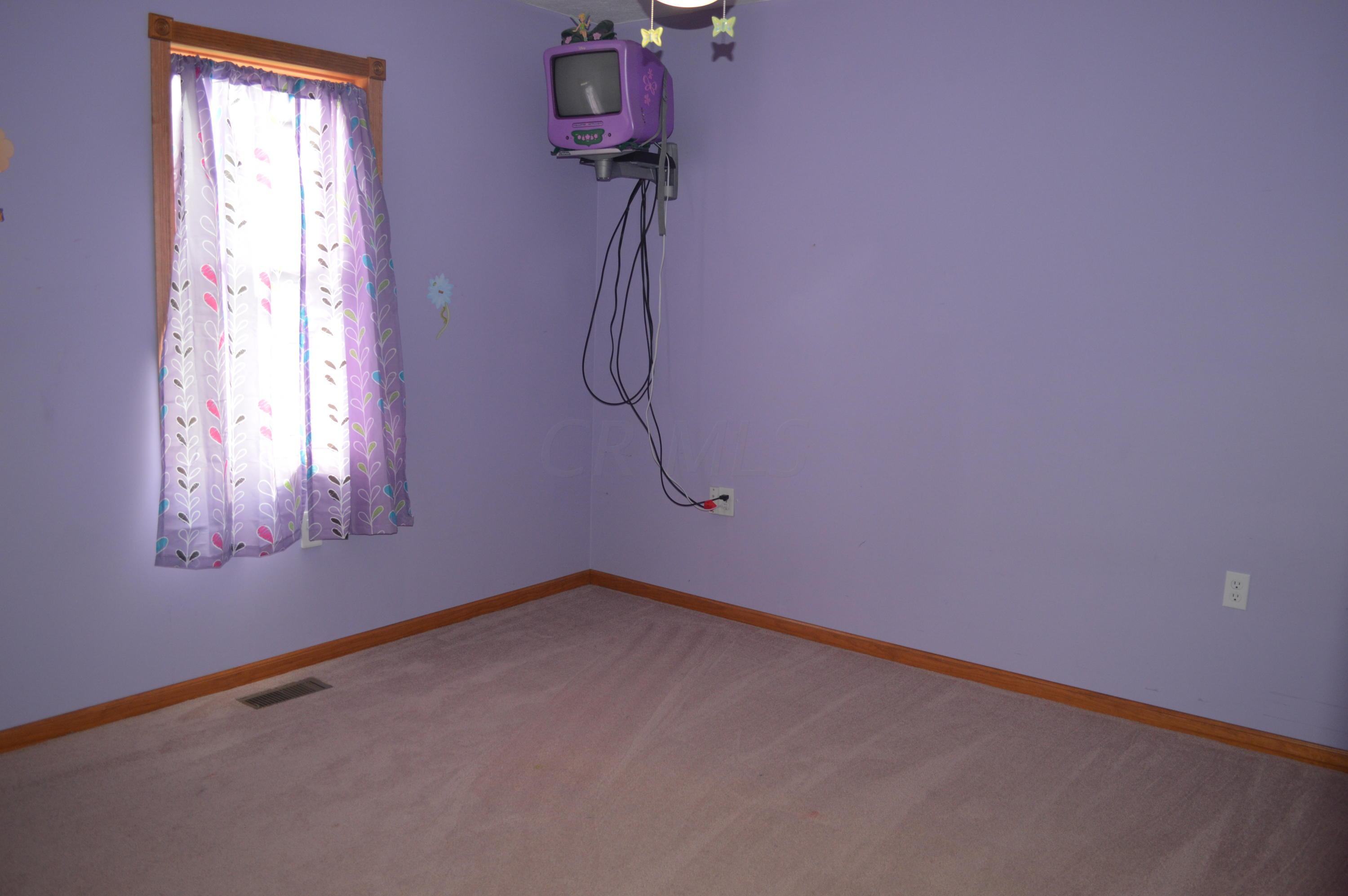 30194 Orr Road Circleville, OH 43113 - Photo 8 of 37 Gallery Image 8