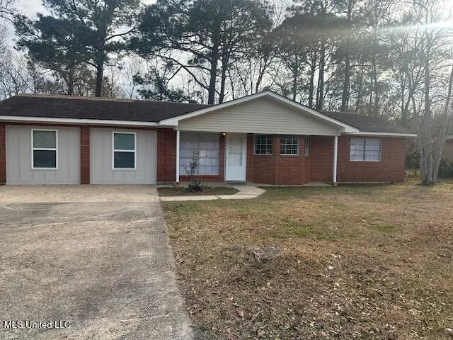 $1,450 | 2437 Oxford Drive, Gautier, MS 39553