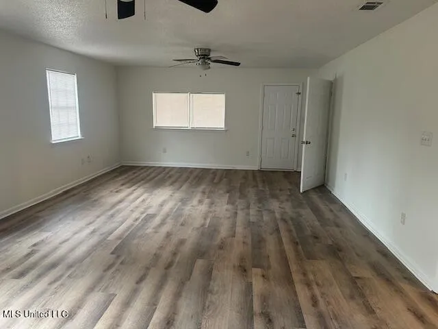 $1,450 | 2437 Oxford Drive, Gautier, MS 39553