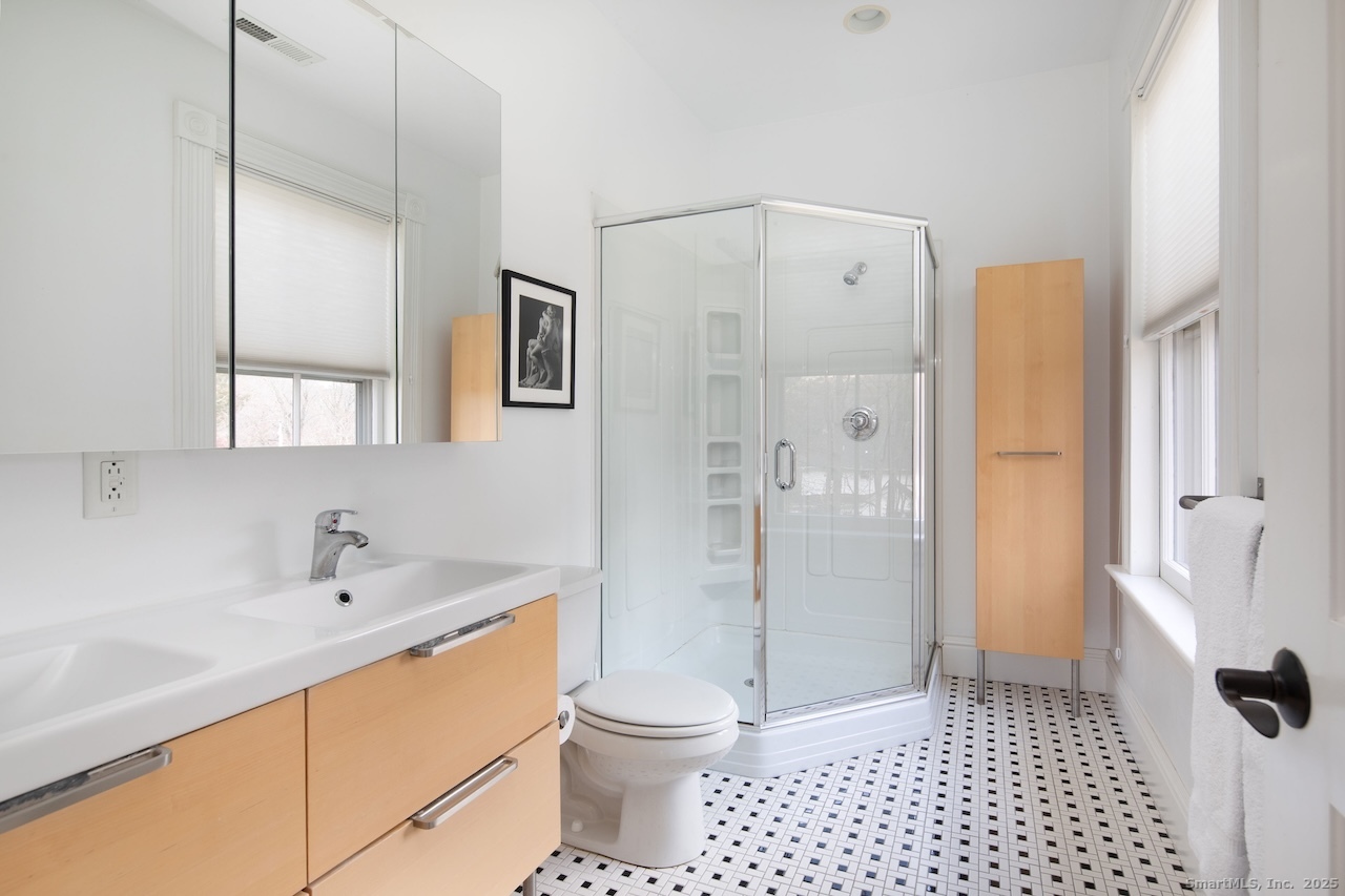 31 Sharon Road, Unit 4 Salisbury, CT 06039 - Photo 12 of 16