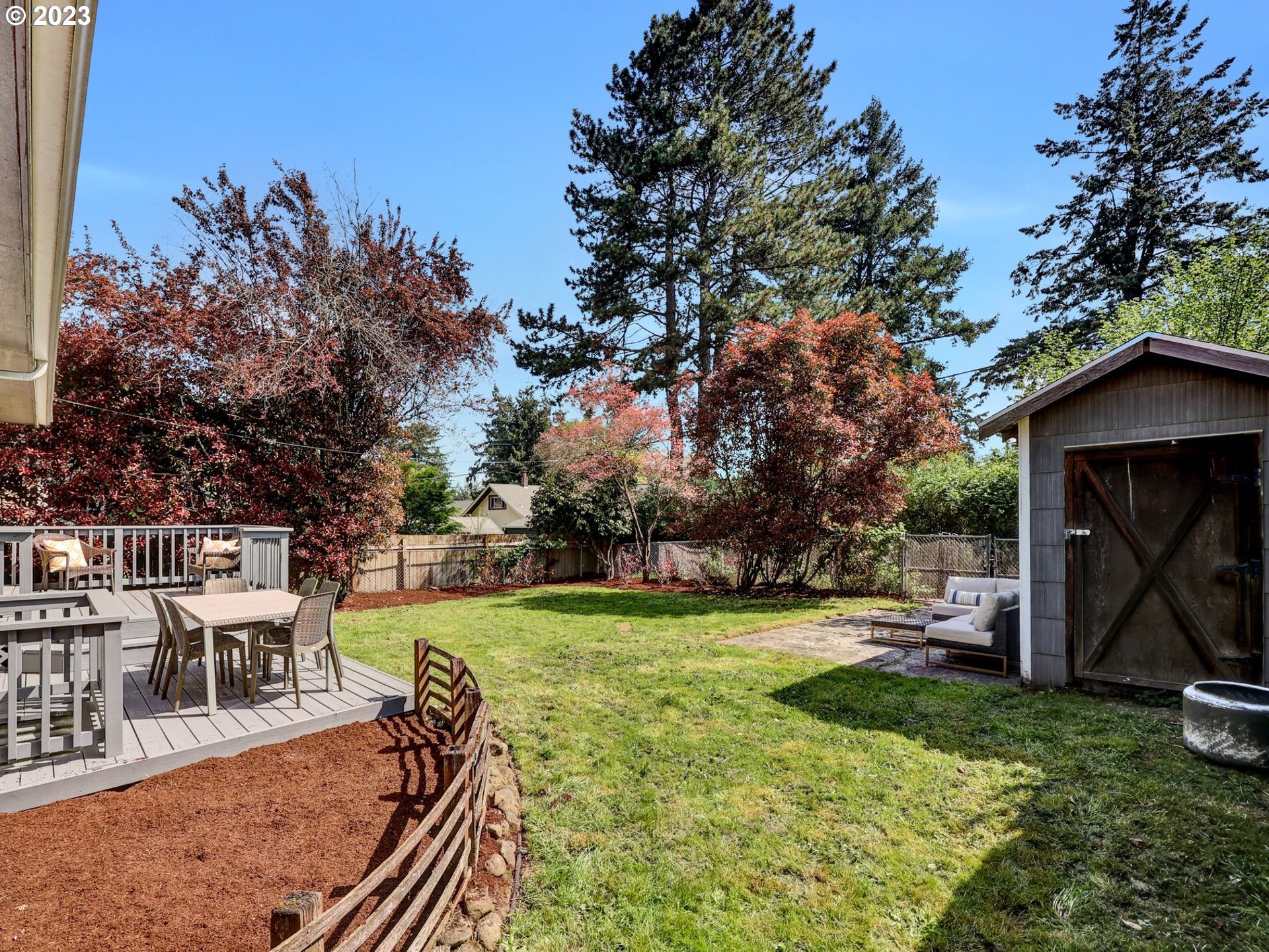 5606 Northeast 27th Avenue Portland, OR 97211 - Photo 31 of 48 a view of a backyard with sitting area