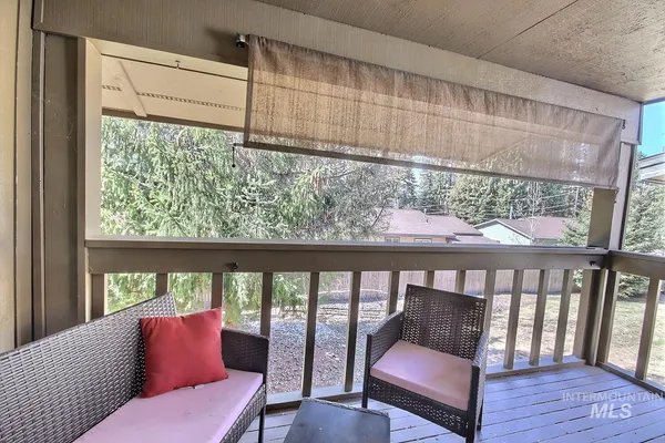 $518,500 | 1640 Davis Avenue, Unit 7, McCall, ID 83638
