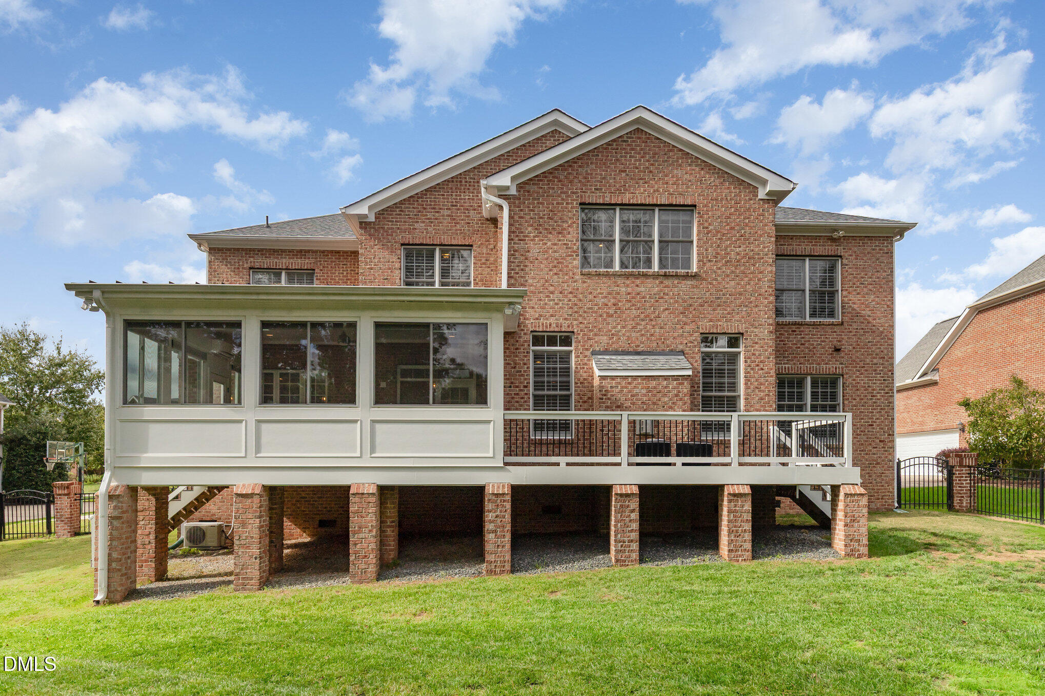 10713 Round Brook Circle Raleigh, NC 27617 - Photo 54 of 72 050_2-edit_984