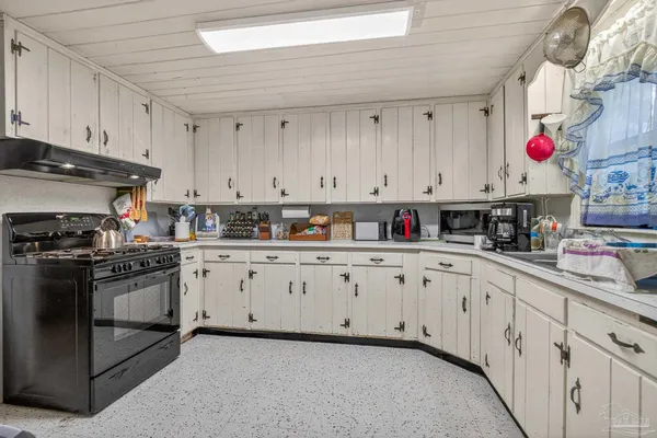$376,000 | 1450 East Burgess Road, Pensacola, FL 32504