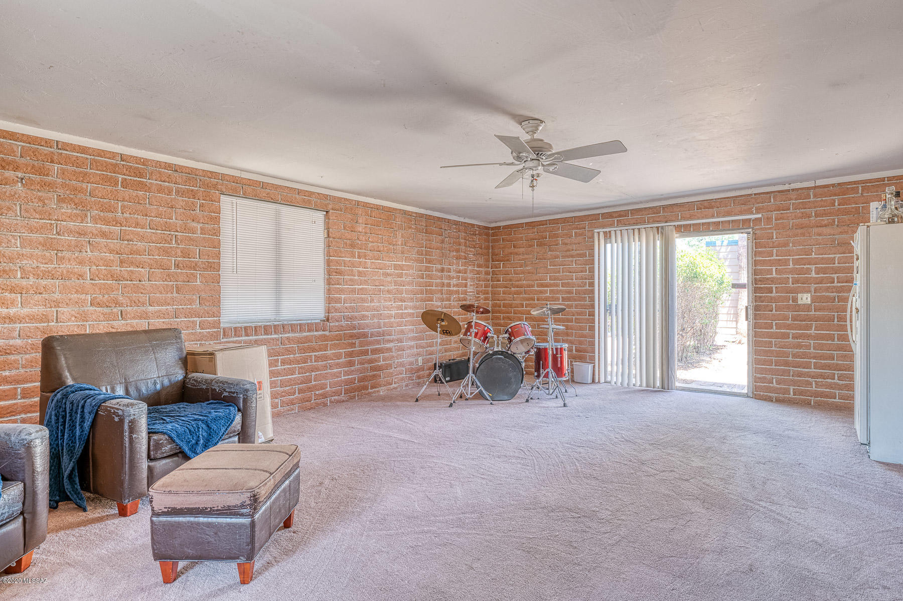 1634 West Roger Road Tucson, AZ 85705 - Photo 11 of 22