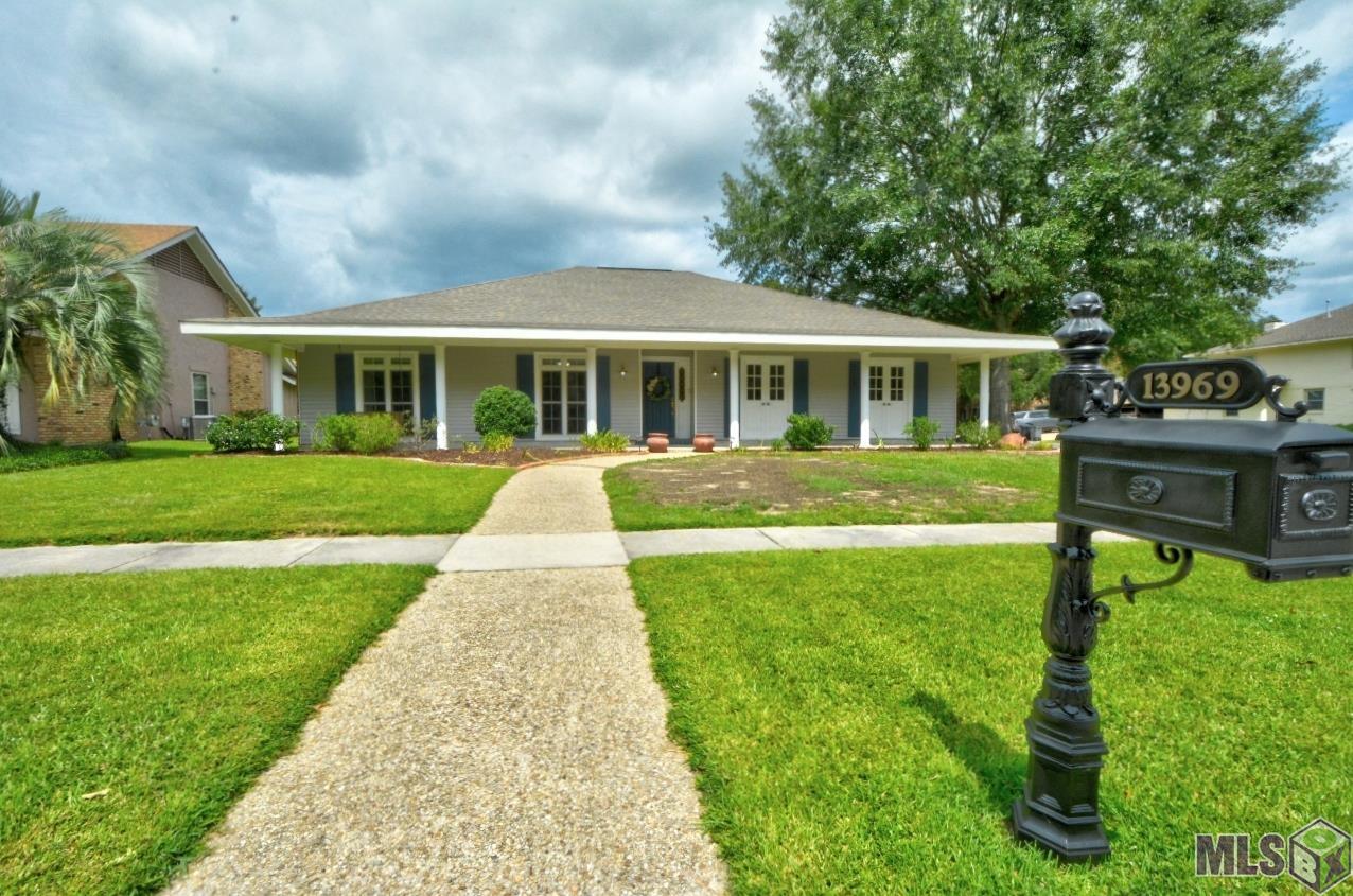13969 Woodland Ridge Avenue Baton Rouge, LA 70816 - Photo 1 of 32