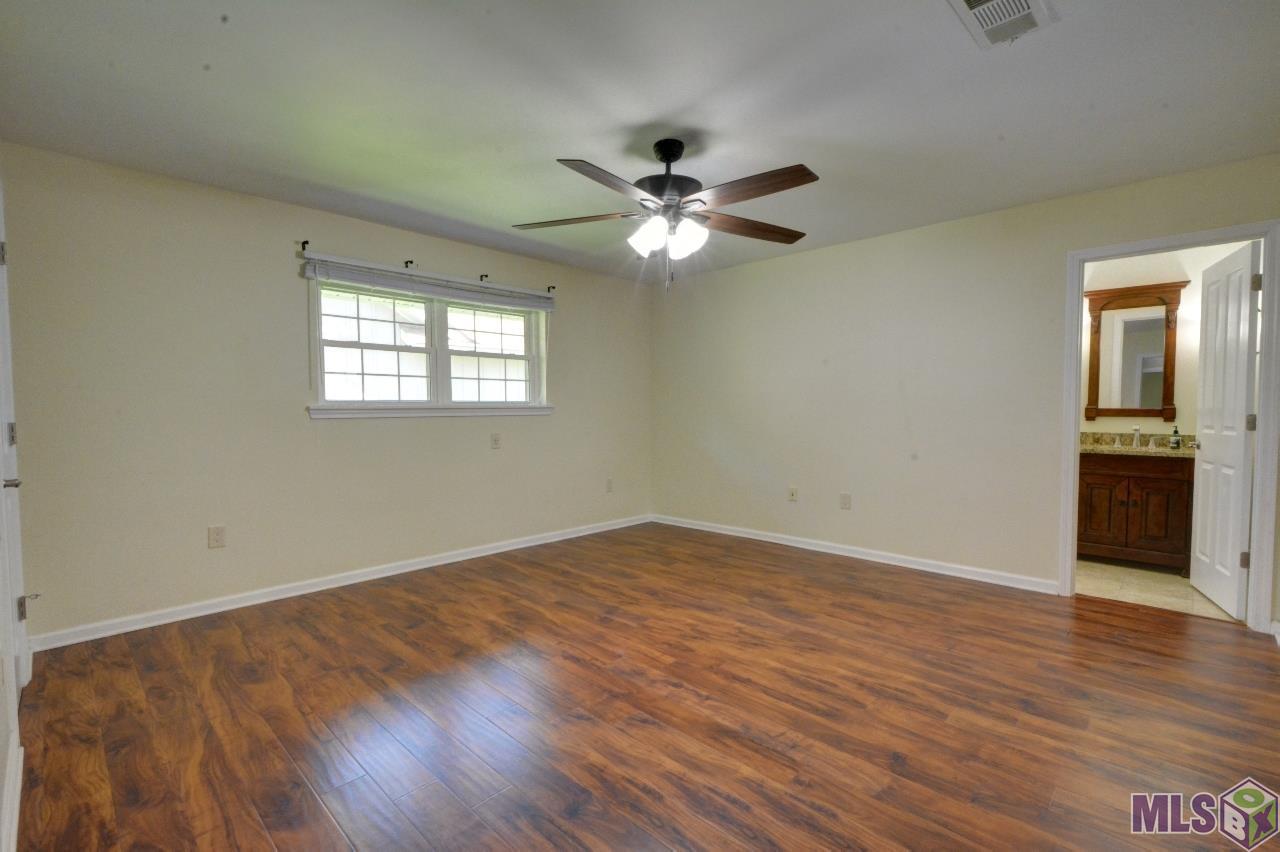 13969 Woodland Ridge Avenue Baton Rouge, LA 70816 - Photo 18 of 32