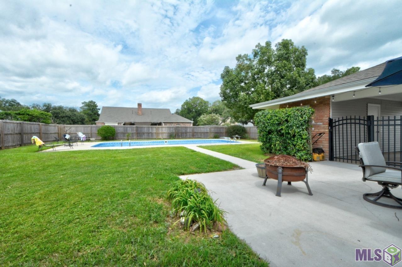 13969 Woodland Ridge Avenue Baton Rouge, LA 70816 - Photo 27 of 32