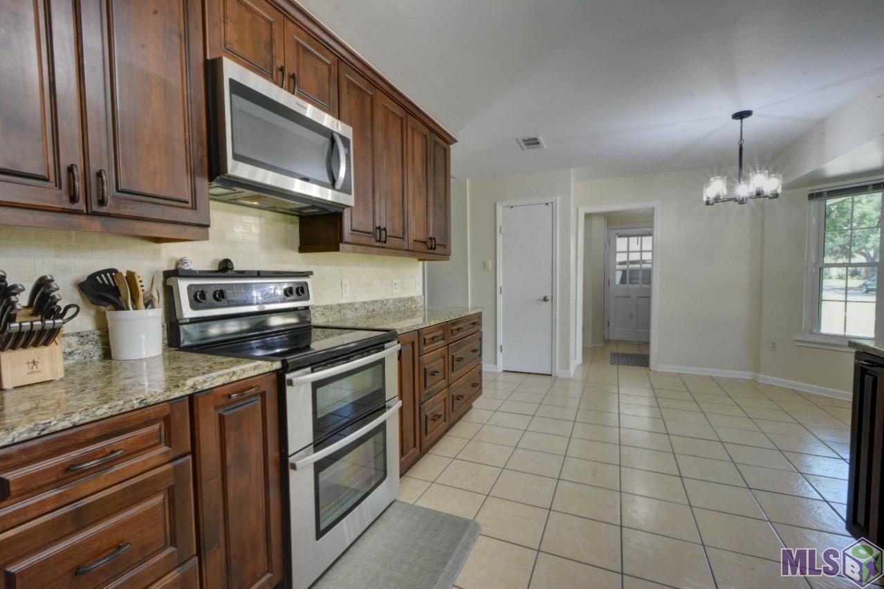 13969 Woodland Ridge Avenue Baton Rouge, LA 70816 - Photo 10 of 32
