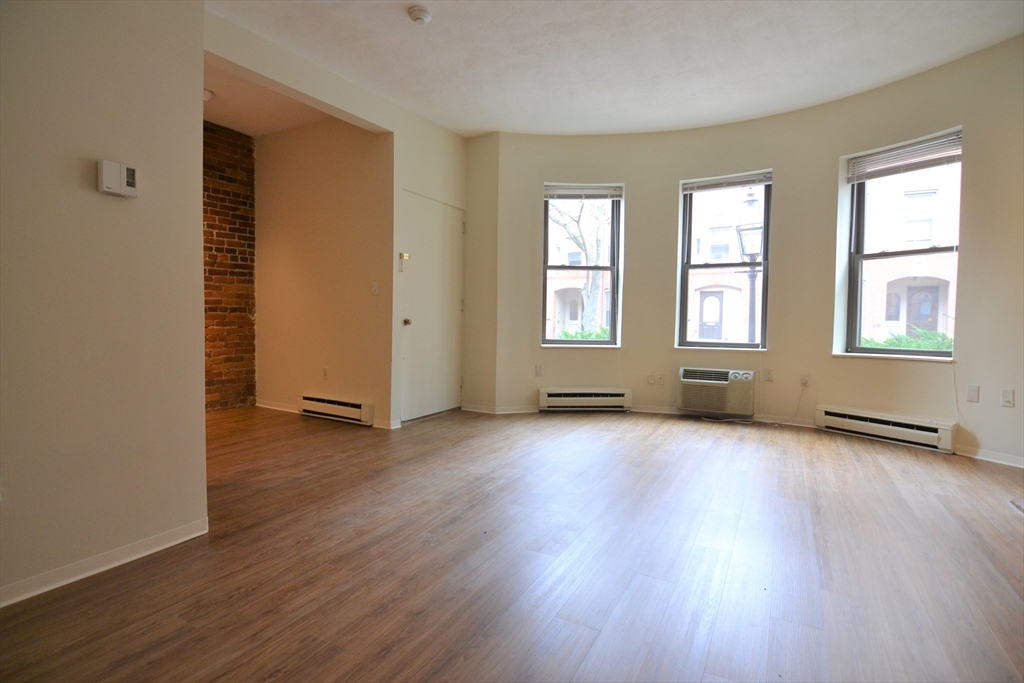 67 St Germain Street, Unit 35PE Boston, MA 02115 - Photo 5 of 14