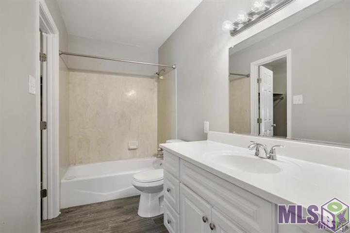 4932 Alvin Dark Avenue Baton Rouge, LA 70820 - Photo 7 of 10